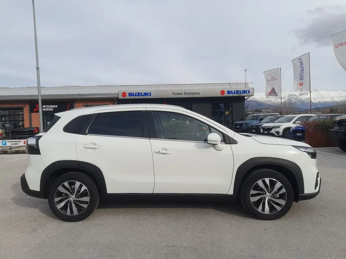 Suzuki S-Cross nuova a L'Aquila (4)
