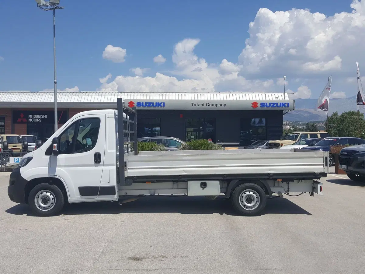 Fiat Ducato Furgone Vetrato usata a L'Aquila (20)