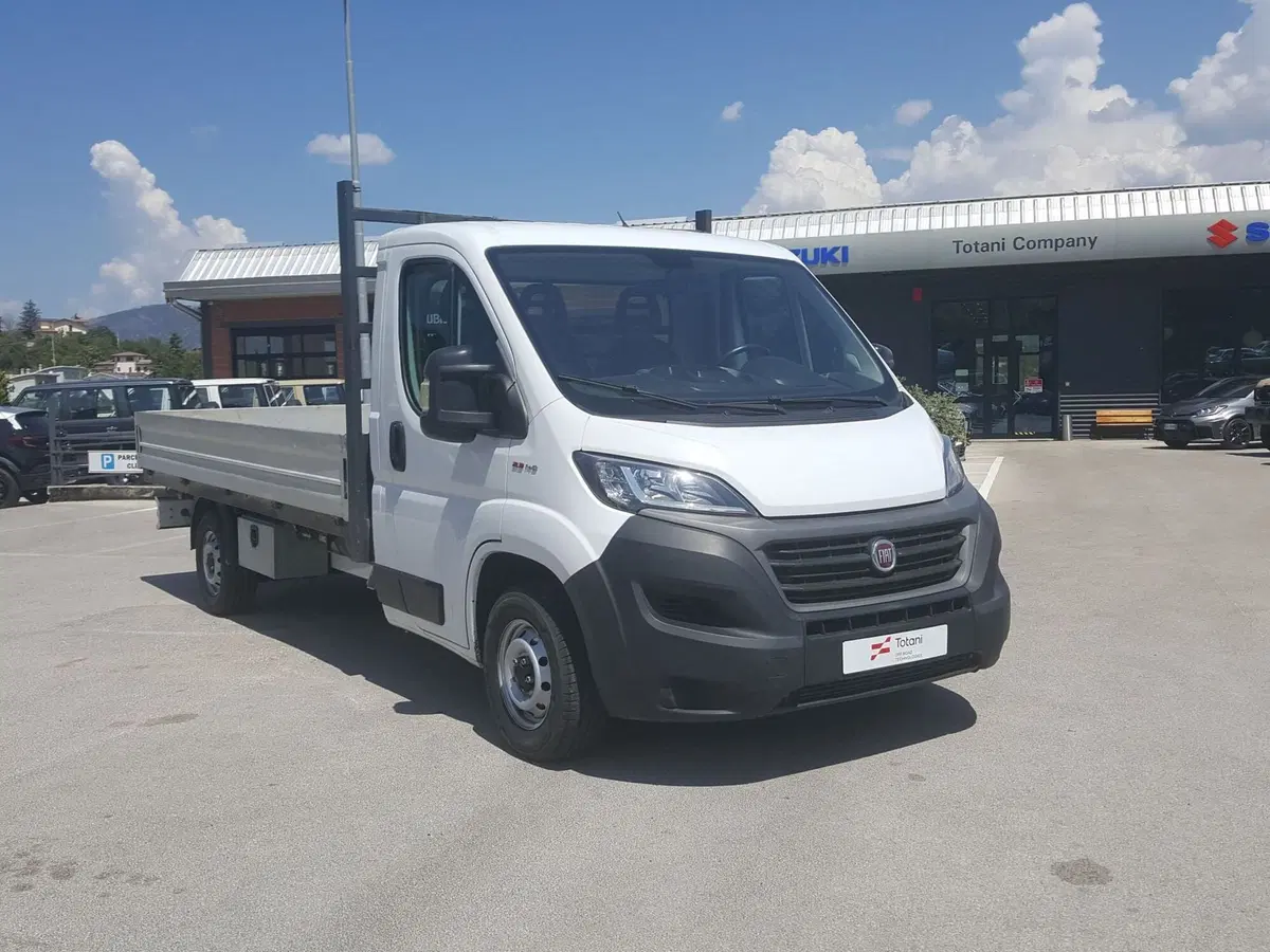 Fiat Ducato Furgone Vetrato usata a L'Aquila (7)