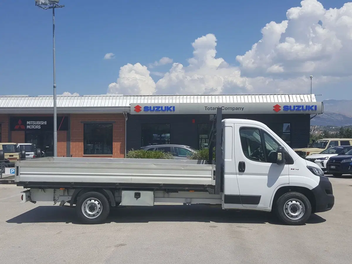Fiat Ducato Furgone Vetrato usata a L'Aquila (8)