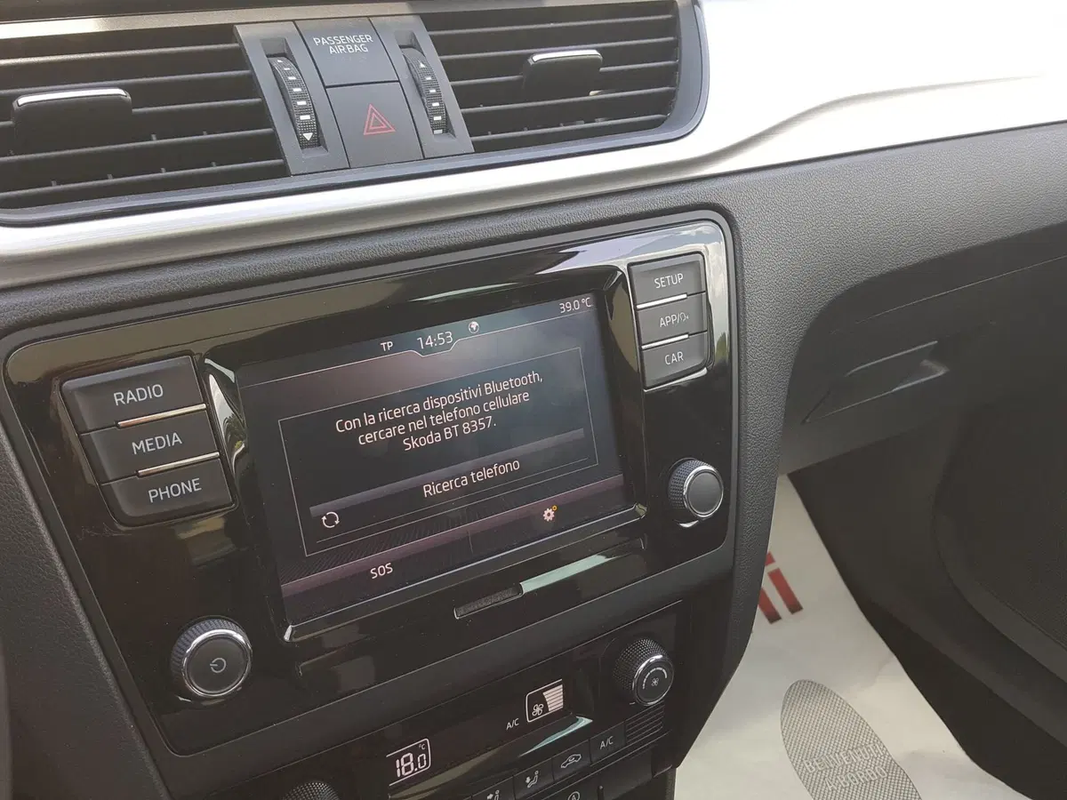 Skoda Rapid Spaceback usata a L'Aquila (12)