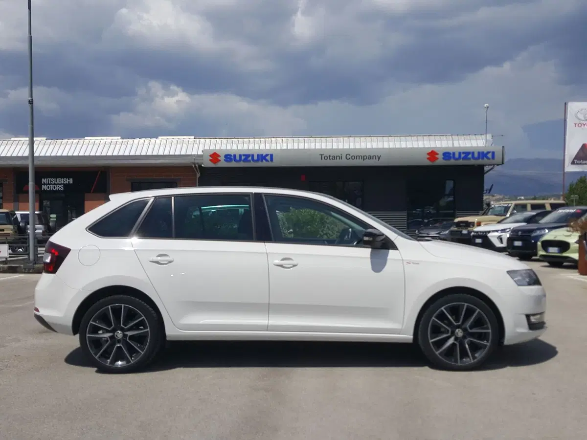 Skoda Rapid Spaceback usata a L'Aquila (4)