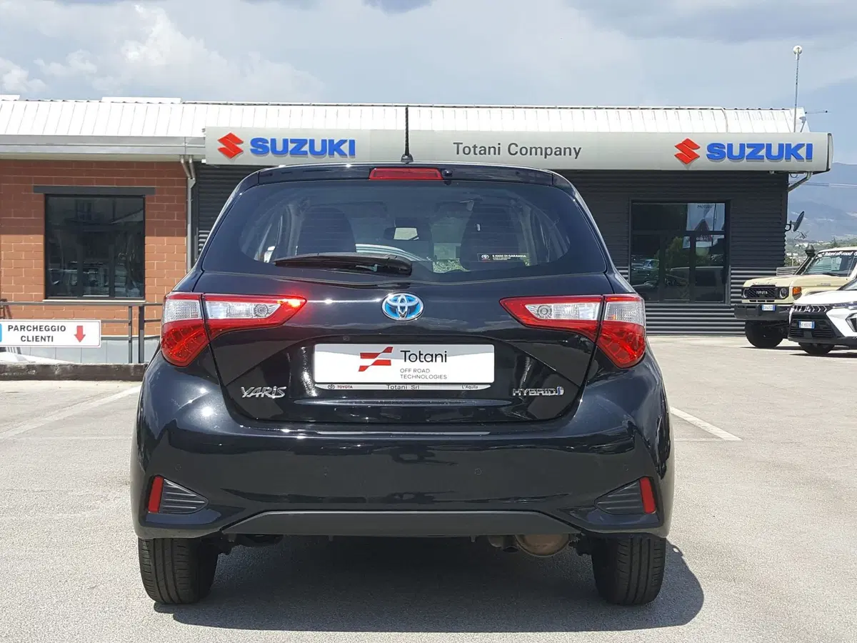 Toyota Yaris usata a L'Aquila (11)