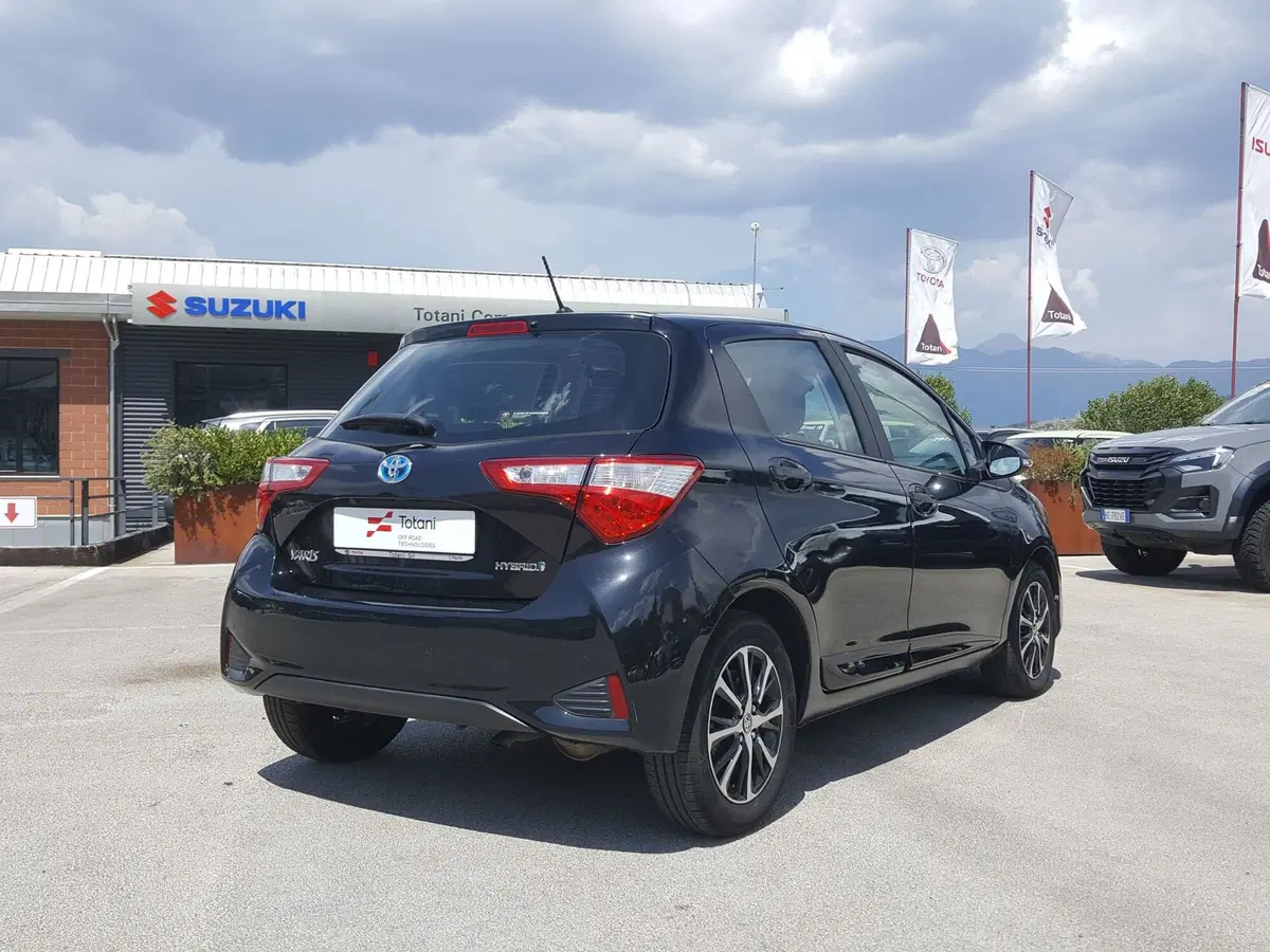 Toyota Yaris usata a L'Aquila (5)