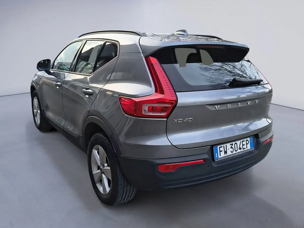 Volvo XC40 usata a Padova (4)
