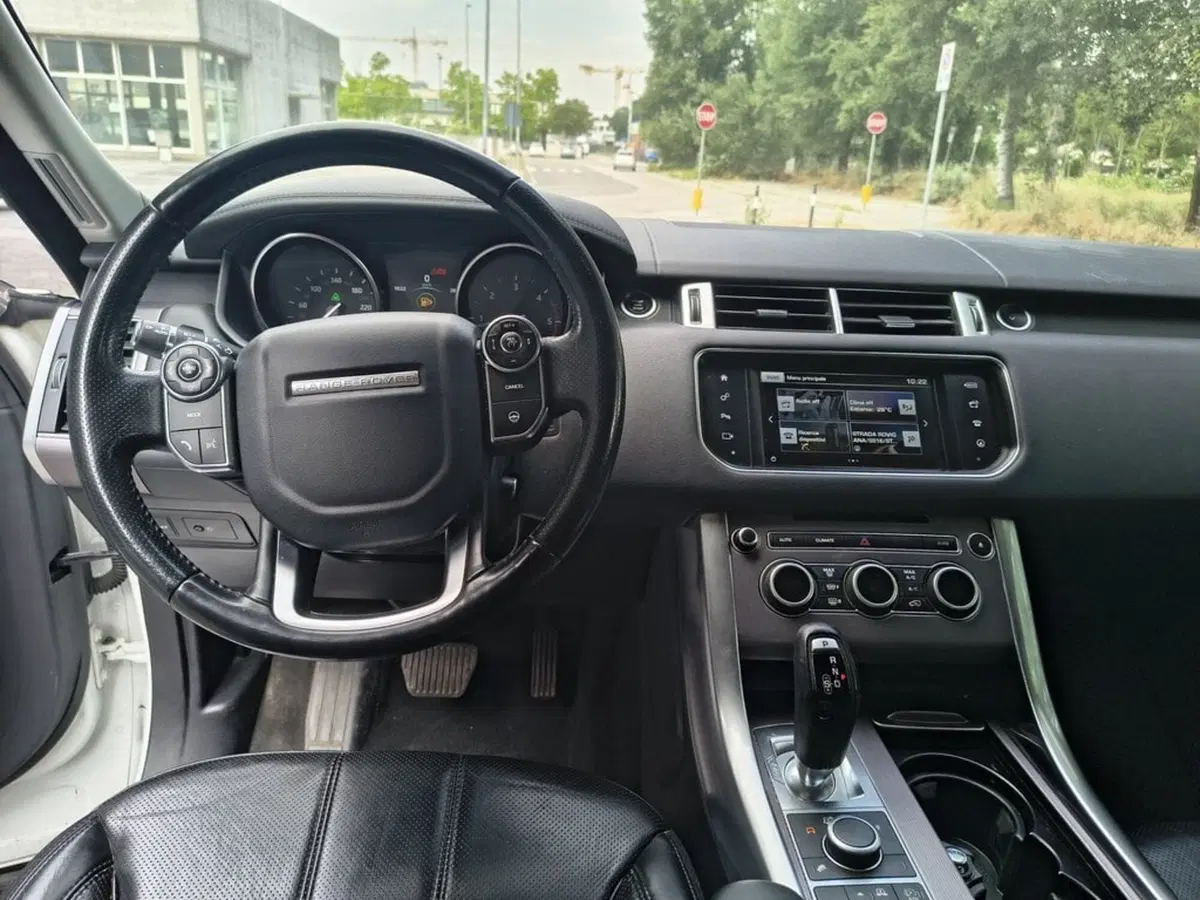 Land Rover Range Rover Sport usata a Padova (11)