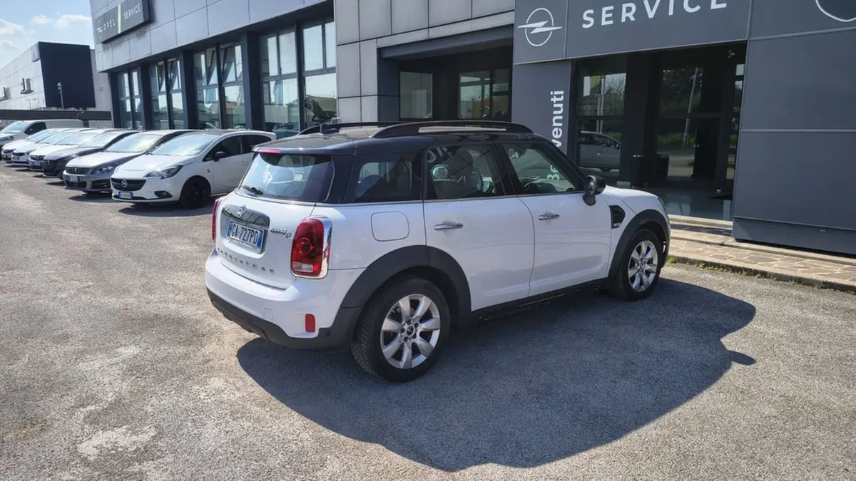 MINI Mini Countryman usata a Padova (16)