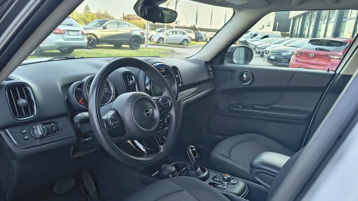 MINI Mini Countryman usata a Padova (8)