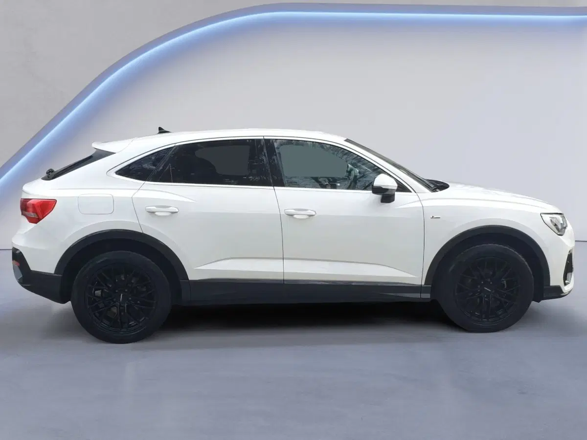 Audi Q3 Sportback usata a Padova (7)