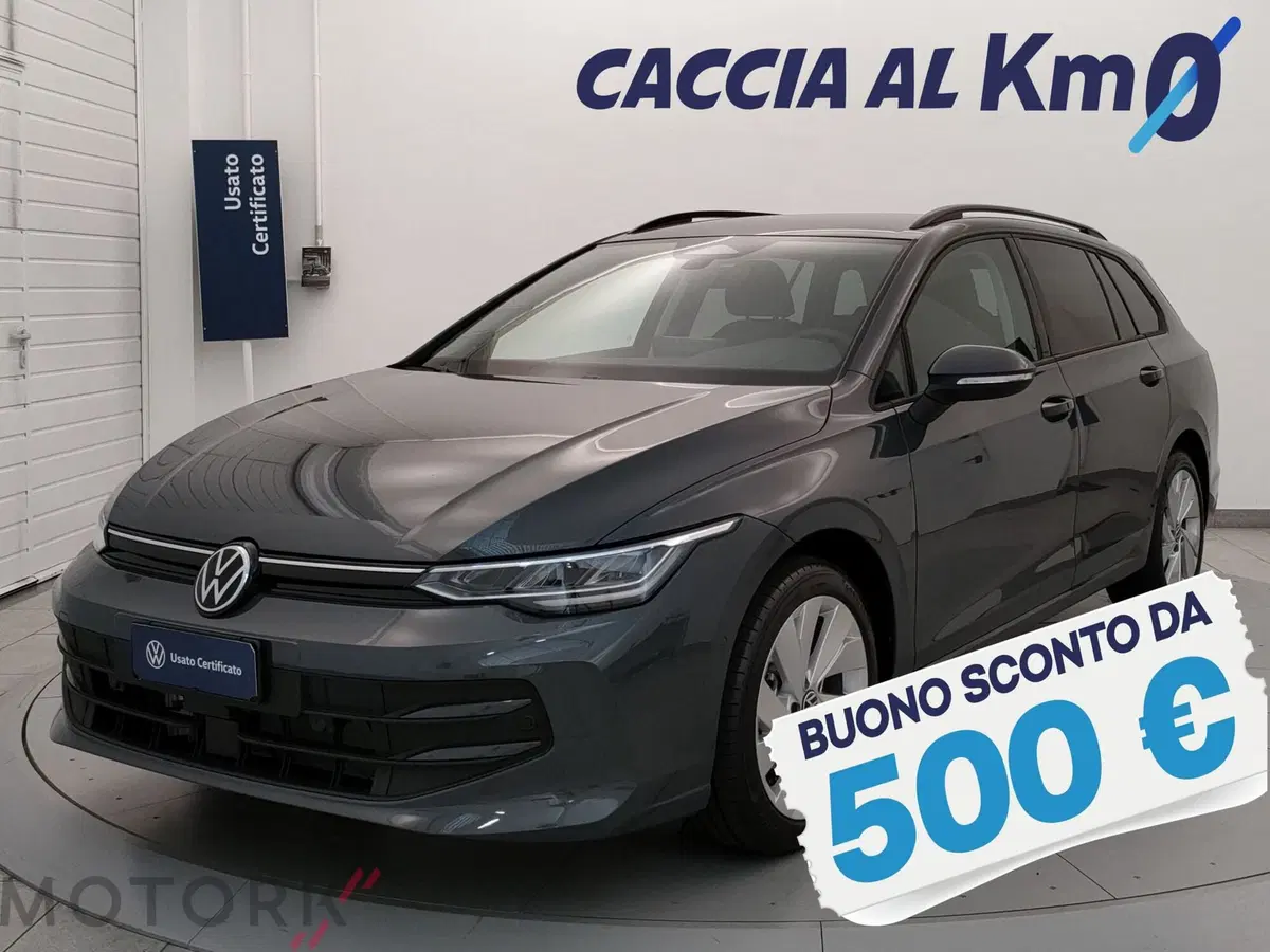 Volkswagen Golf Variant nuova a Varese