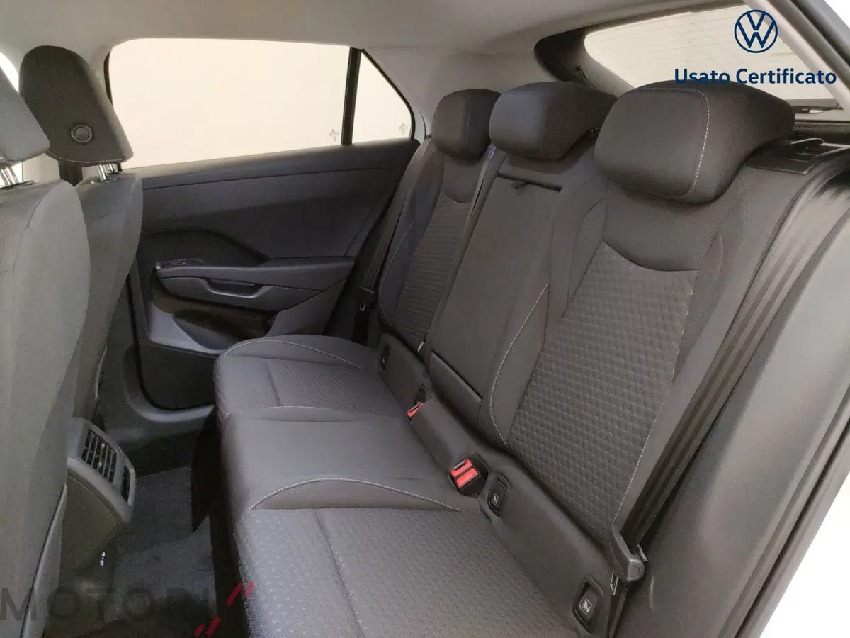 Volkswagen T-Roc usata a Varese (10)