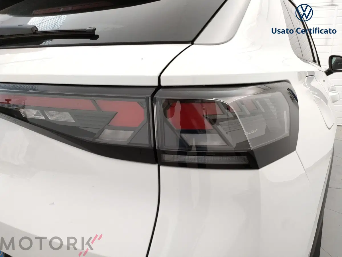 Volkswagen T-Roc usata a Varese (8)