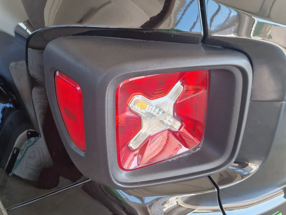 Jeep Renegade usata a Terni (16)