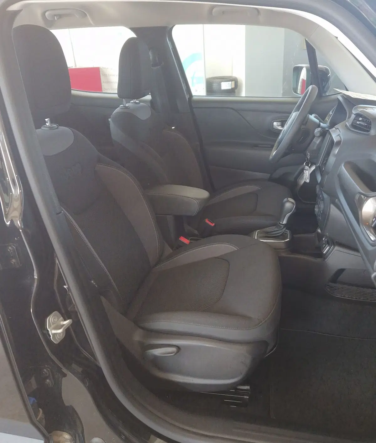 Jeep Renegade usata a Terni (7)