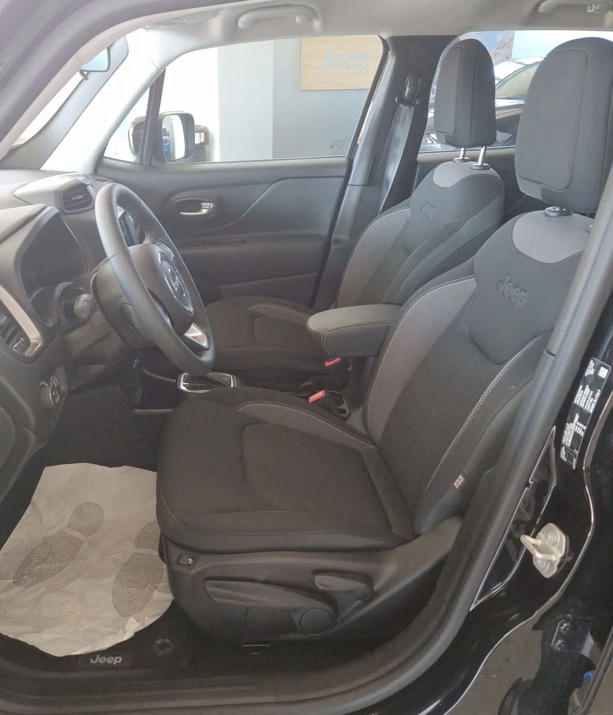 Jeep Renegade usata a Terni (8)