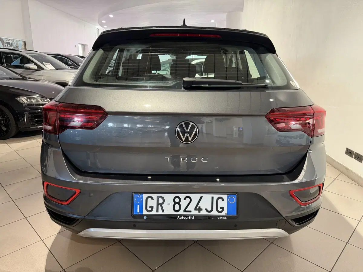 Volkswagen T-Roc usata a Genova (4)