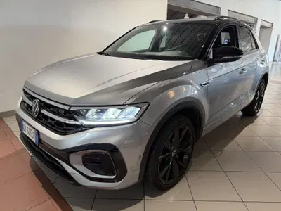 Volkswagen T-Roc 1.0 TSI R-Line del 2023 usata a Genova