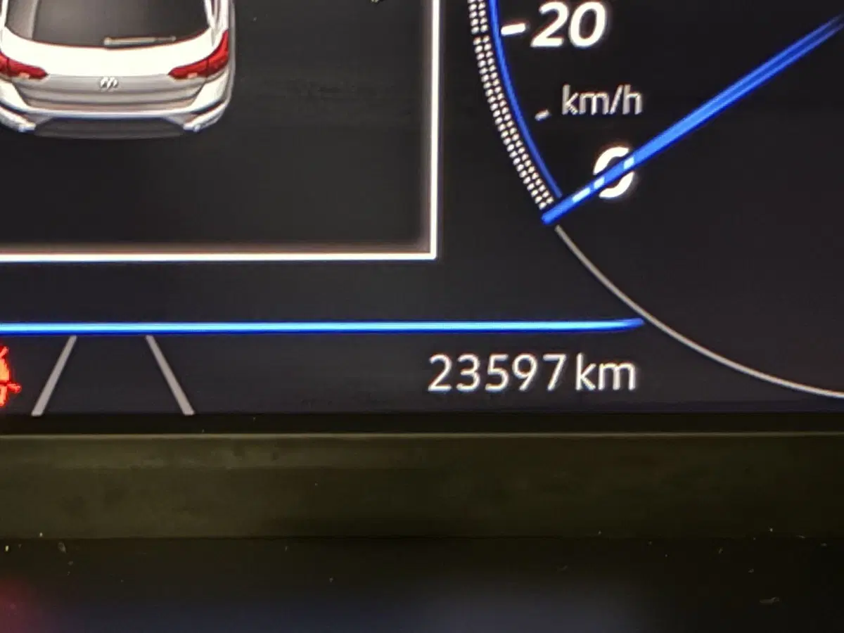 Volkswagen T-Roc usata a Genova (13)