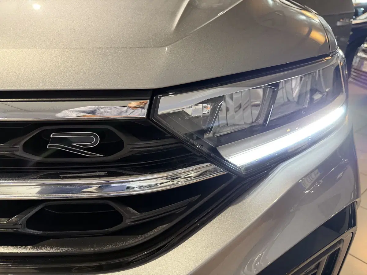 Volkswagen T-Roc usata a Genova (17)