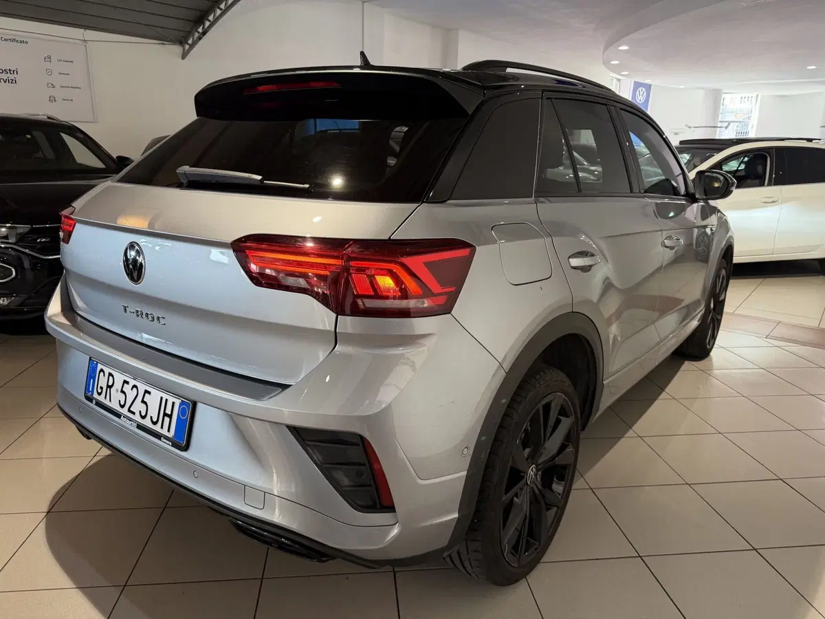 Volkswagen T-Roc usata a Genova (5)
