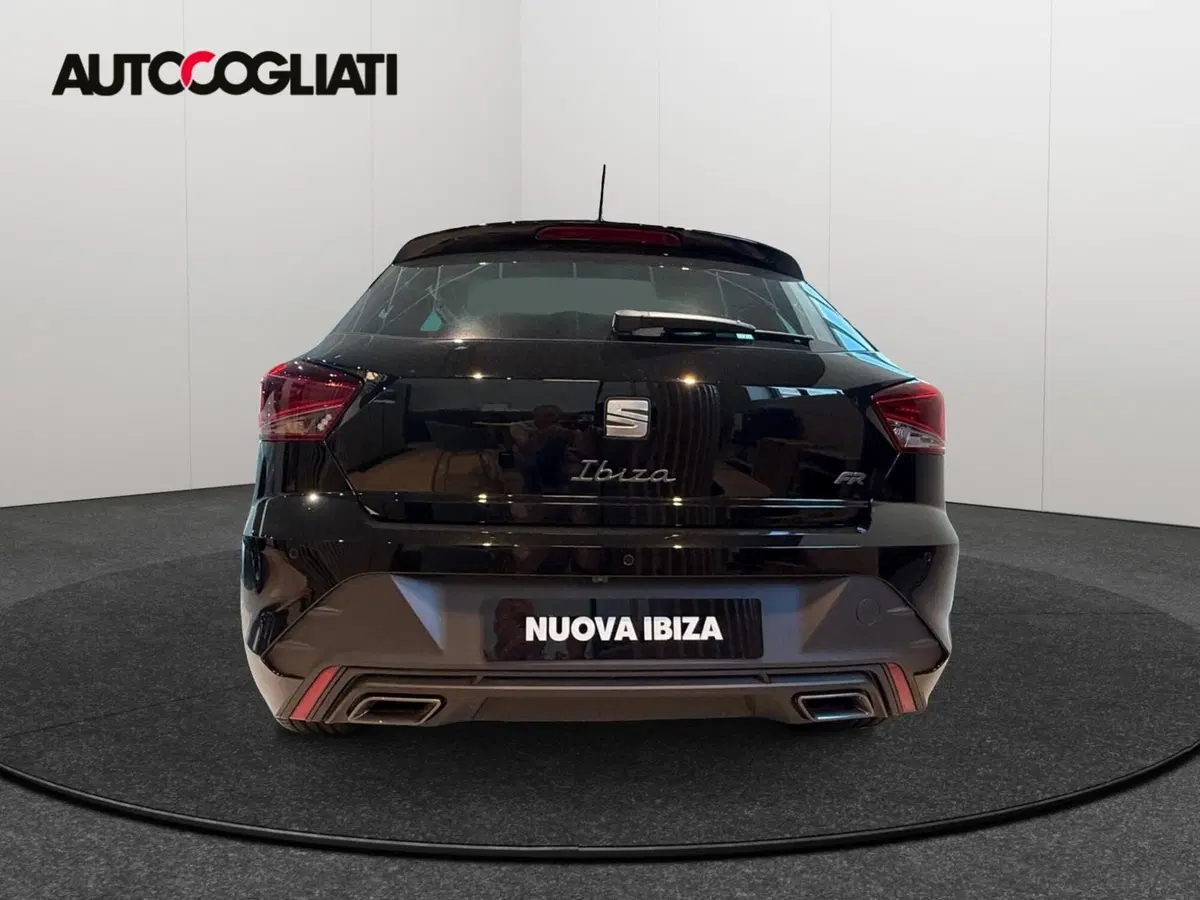 SEAT Ibiza nuova a Lecco (5)