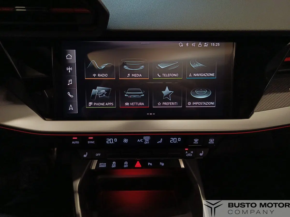Audi RS 3 Sportback usata a Varese (14)