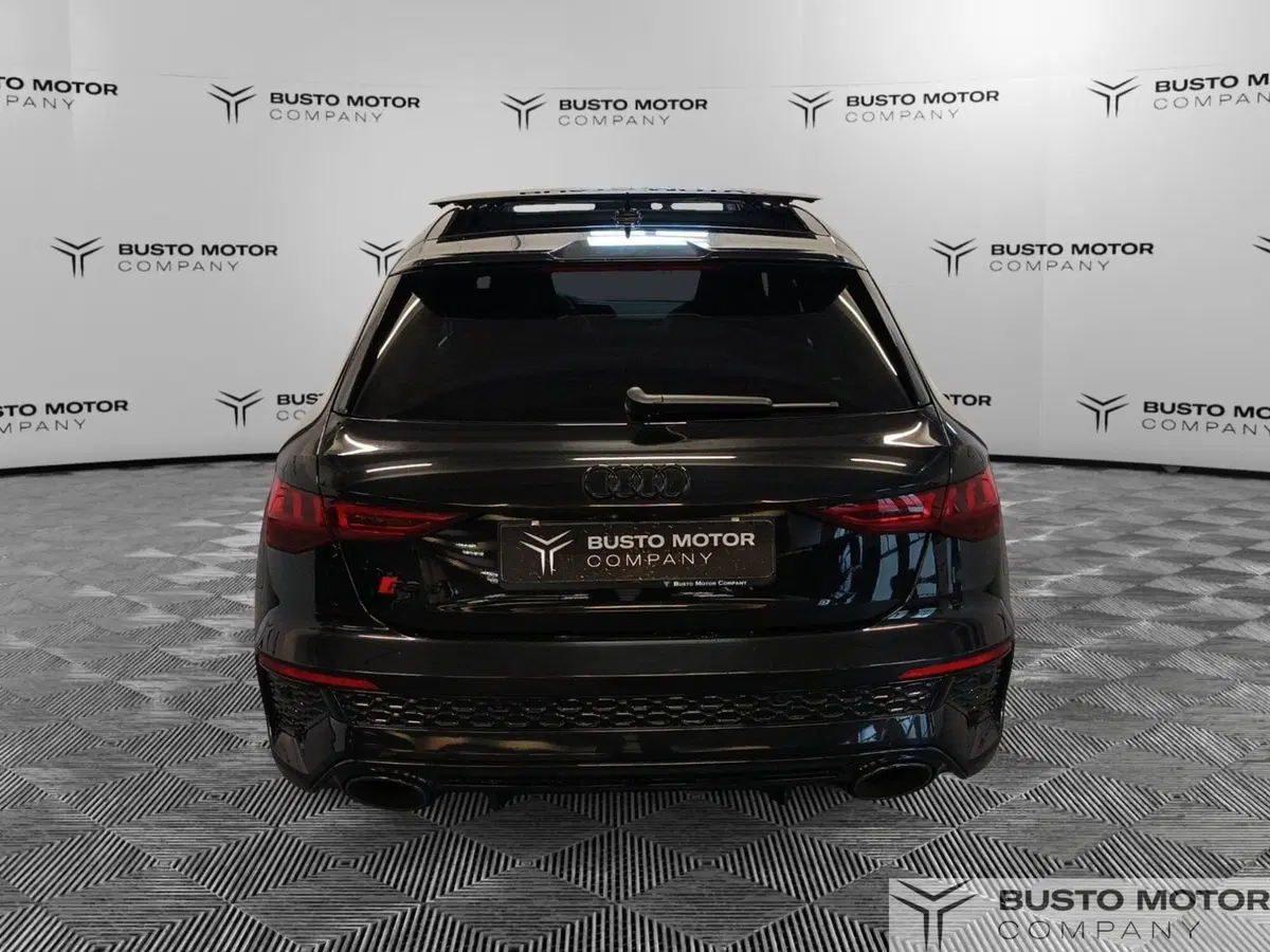 Audi RS 3 Sportback usata a Varese (5)