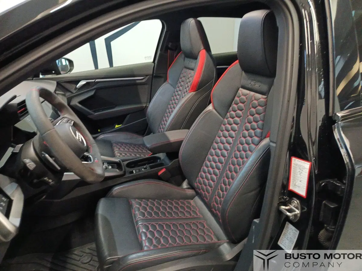 Audi RS 3 Sportback usata a Varese (9)