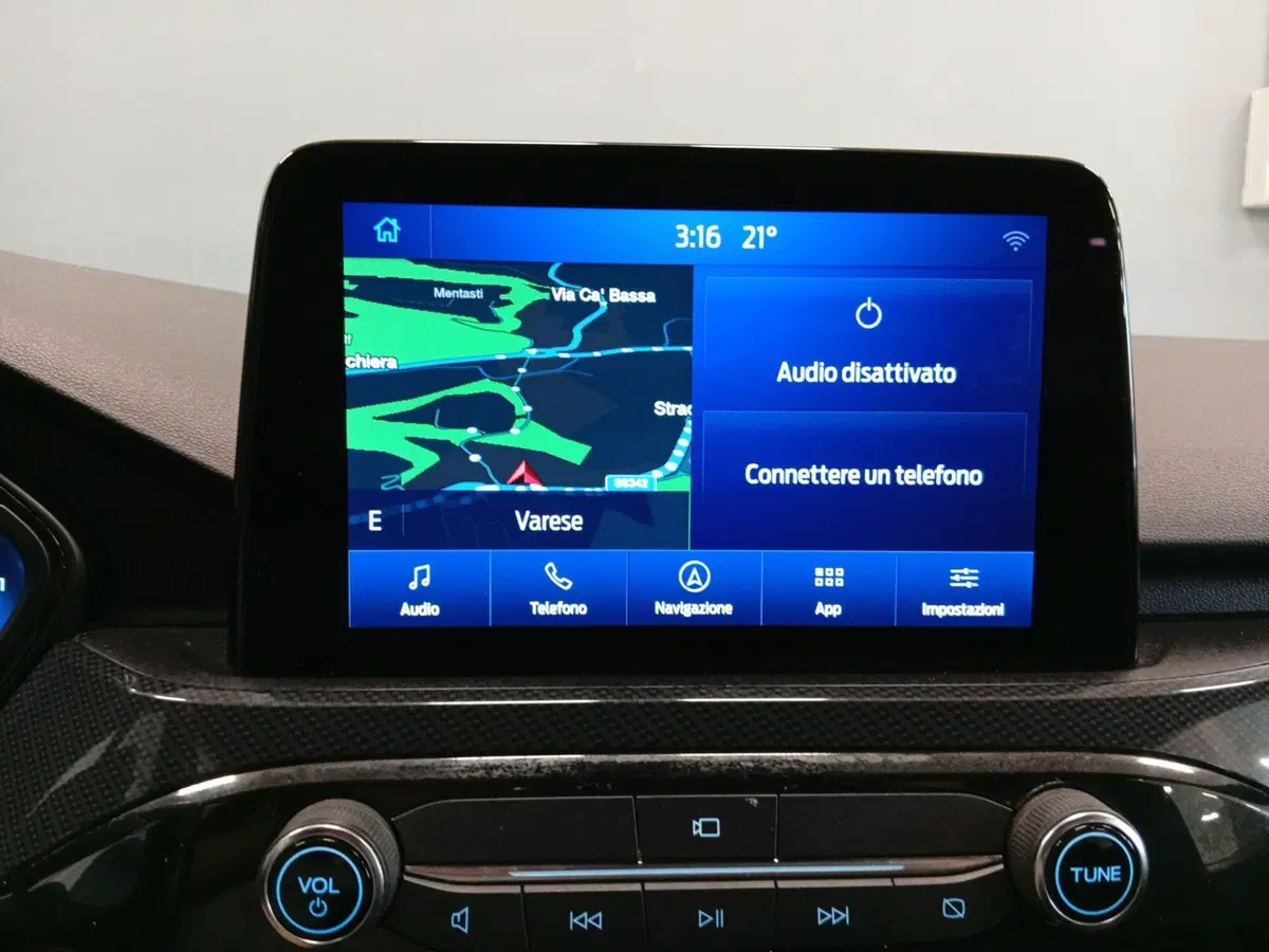 Ford Kuga usata a Varese (12)