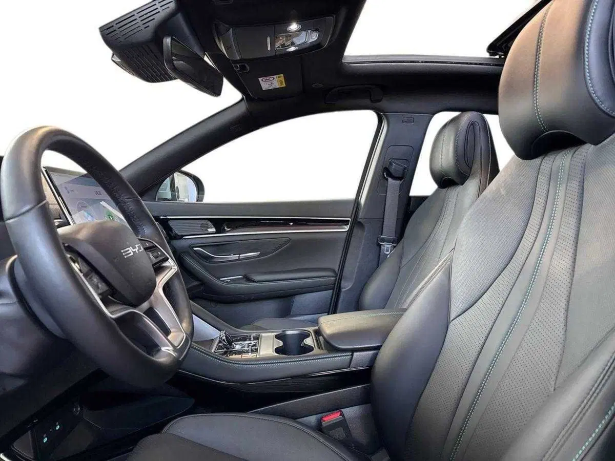 Byd Seal U DM-i usata a Bologna (12)