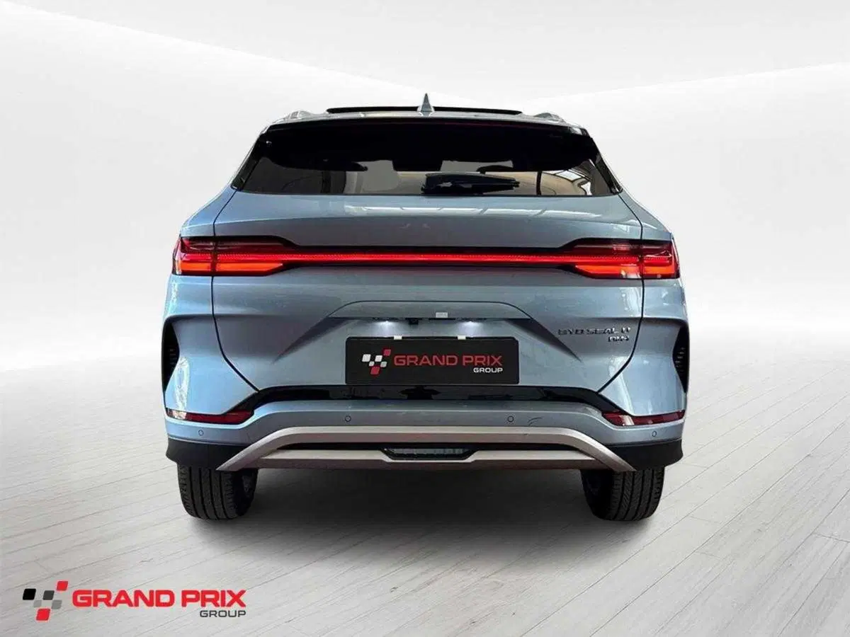 Byd Seal U DM-i usata a Bologna (5)