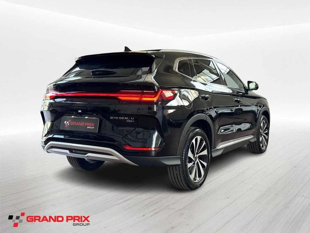 Byd Seal U DM-i usata a Bologna (2)