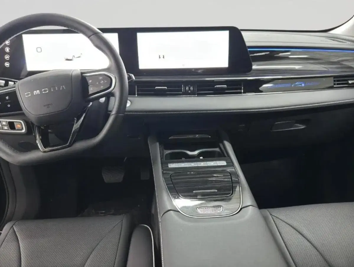 Omoda Omoda 5 SHS-H nuova a Bologna (8)
