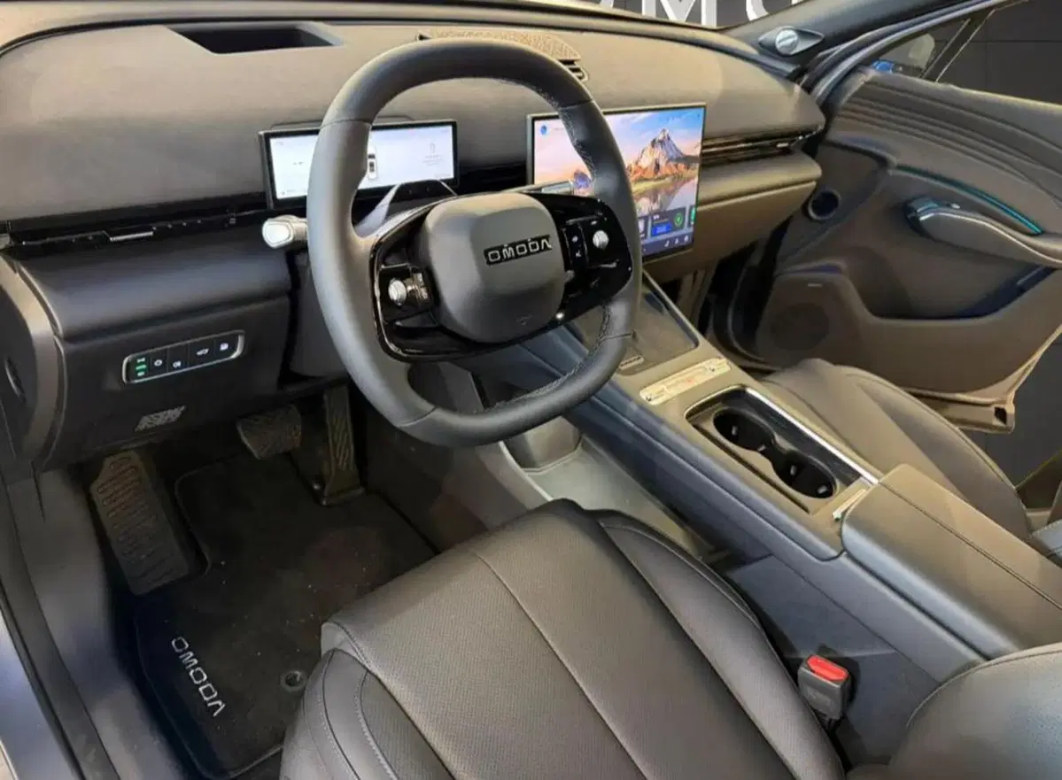 Omoda Omoda 7 SHS-P nuova a Bologna (10)