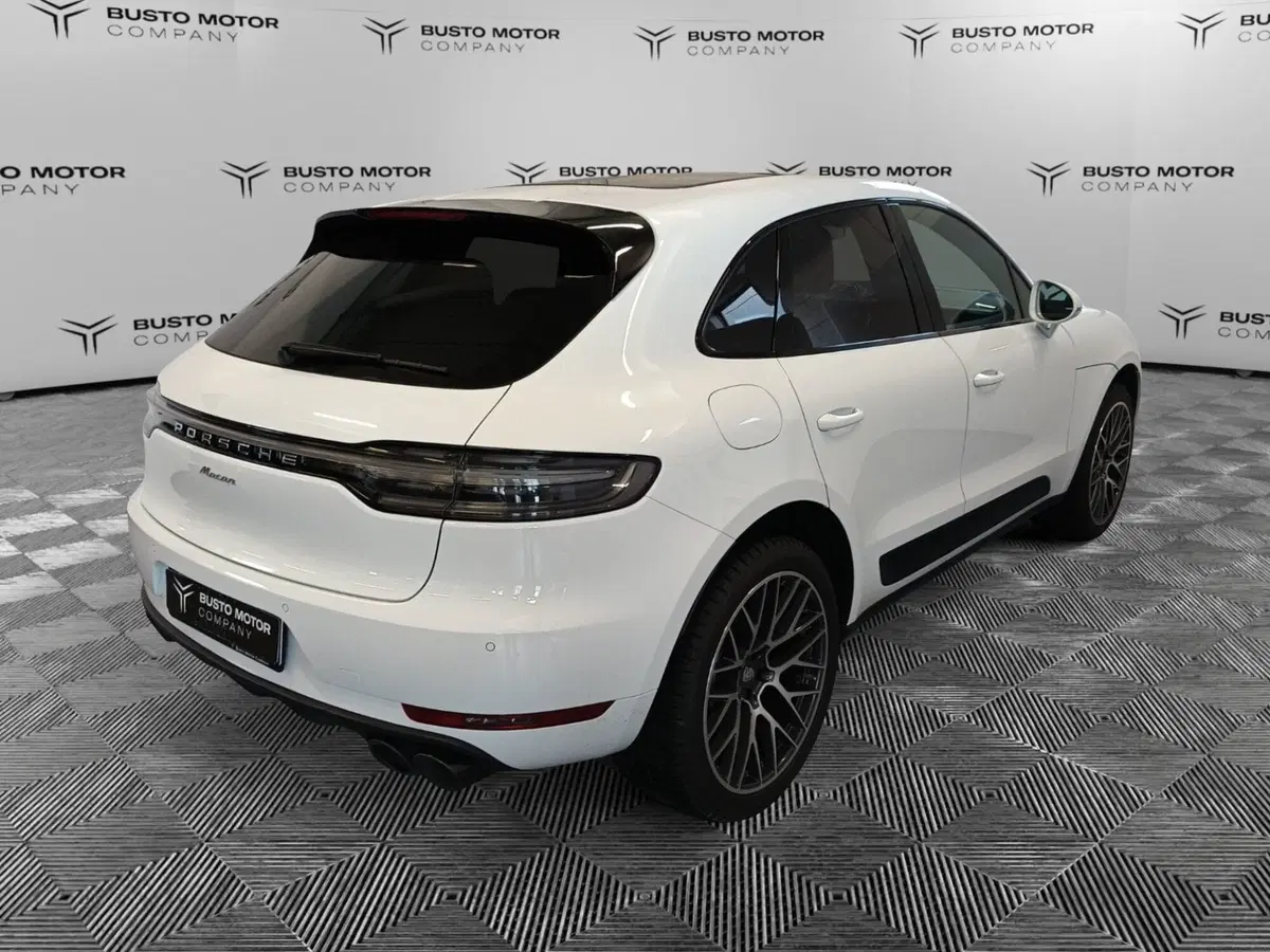 Porsche Macan usata a Varese (4)