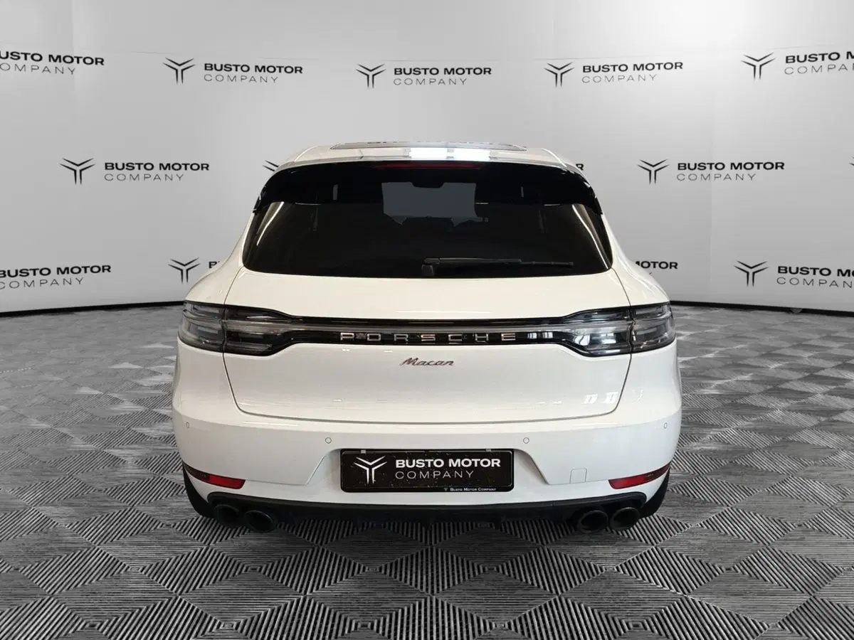 Porsche Macan usata a Varese (5)
