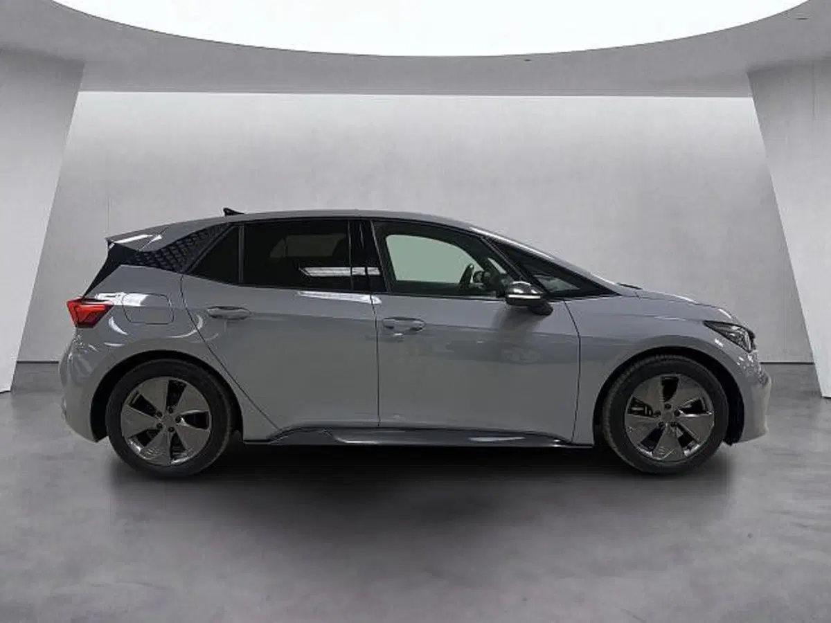 Cupra Born usata a Vicenza (3)
