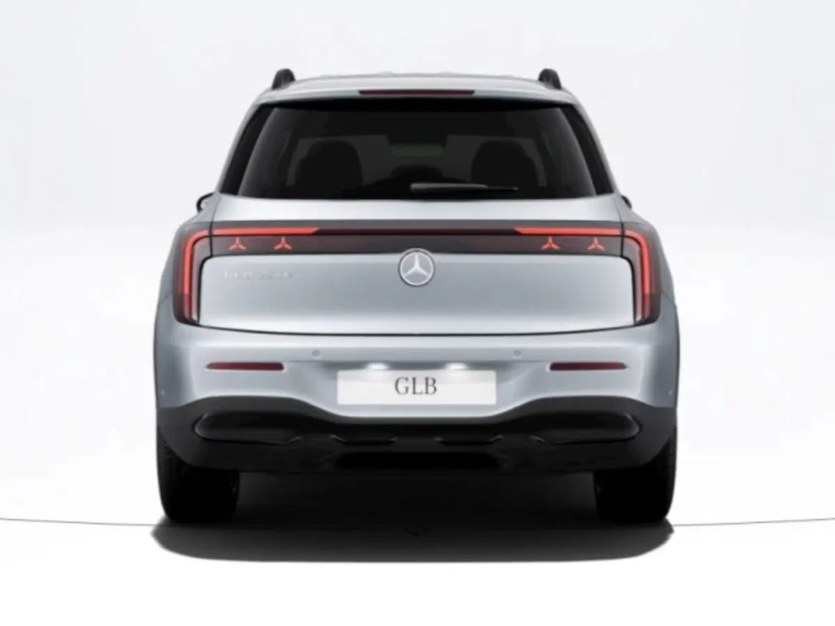 Mercedes-Benz GLB nuova a Verona (4)