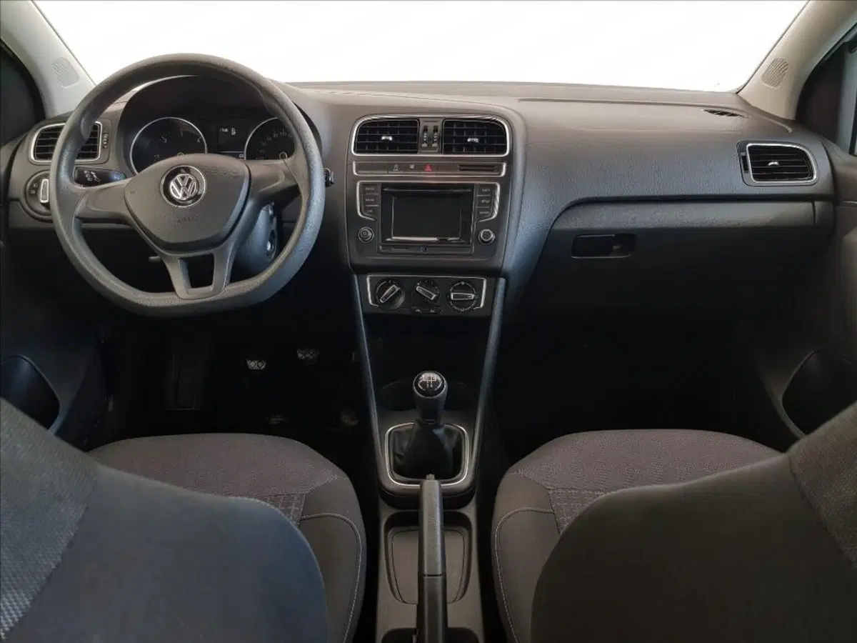 Volkswagen Polo usata a Lucca (13)