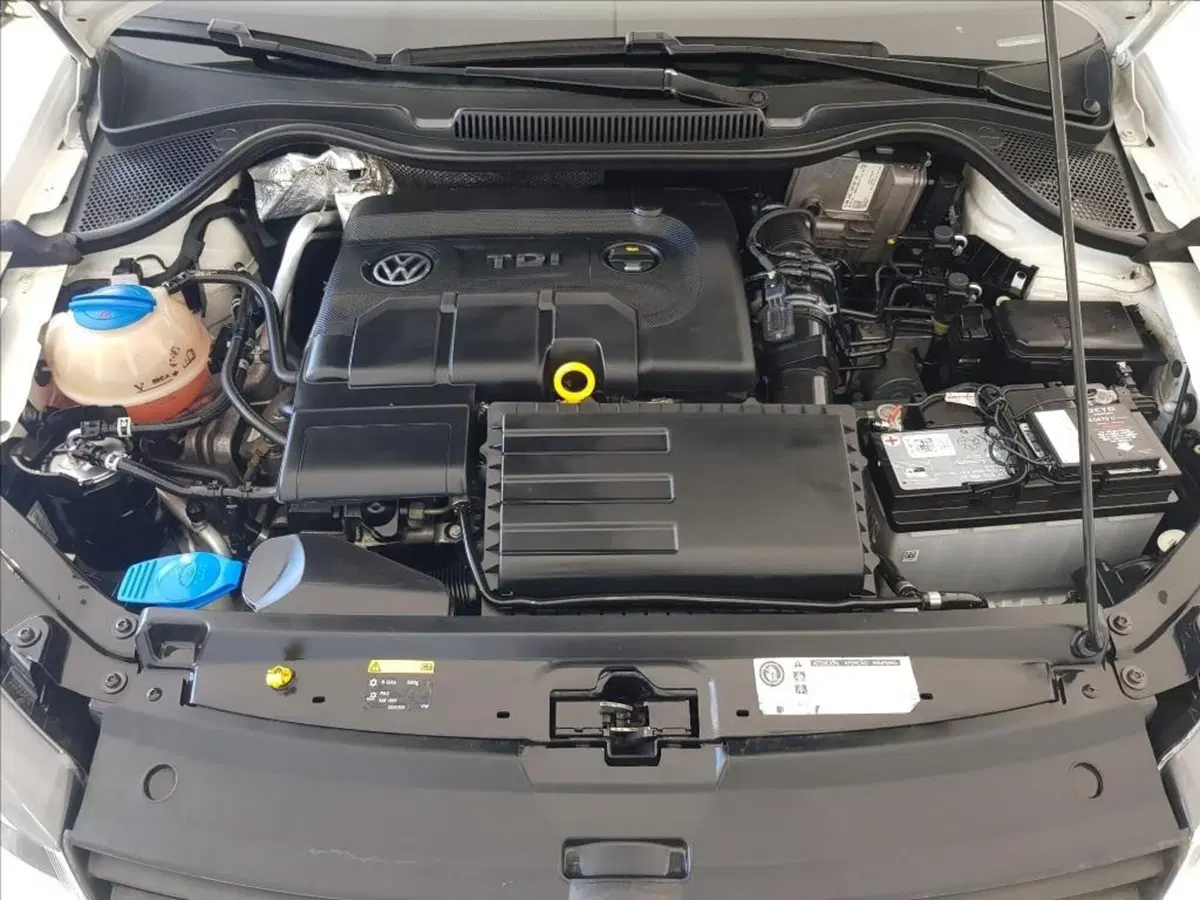 Volkswagen Polo usata a Lucca (17)