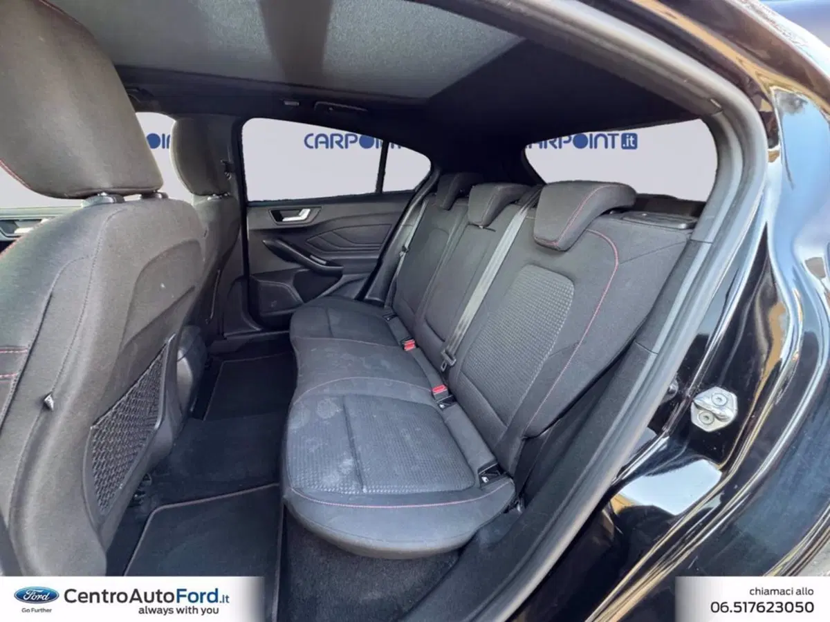 Ford Focus Station Wagon usata a Roma (13)
