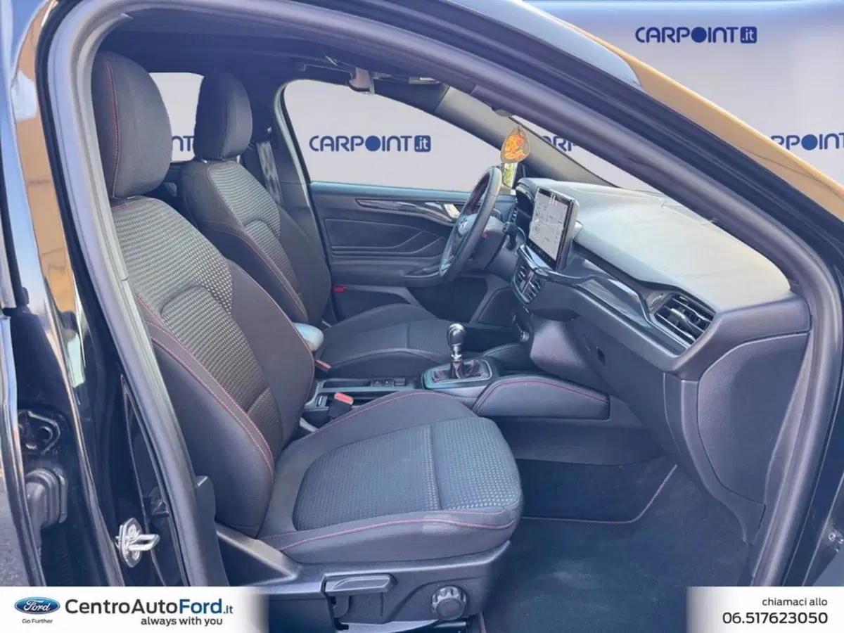 Ford Focus Station Wagon usata a Roma (15)