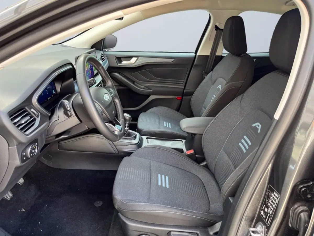 Ford Focus usata a Milano (10)