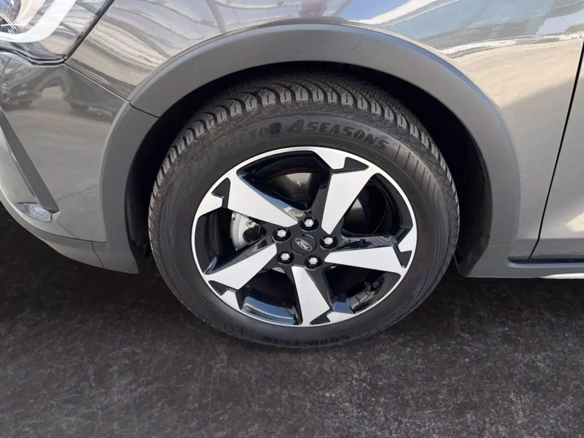 Ford Focus usata a Milano (9)