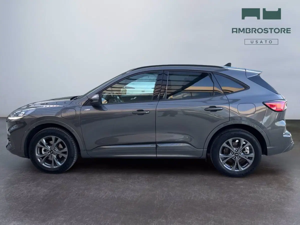 Ford Kuga usata a Milano (2)