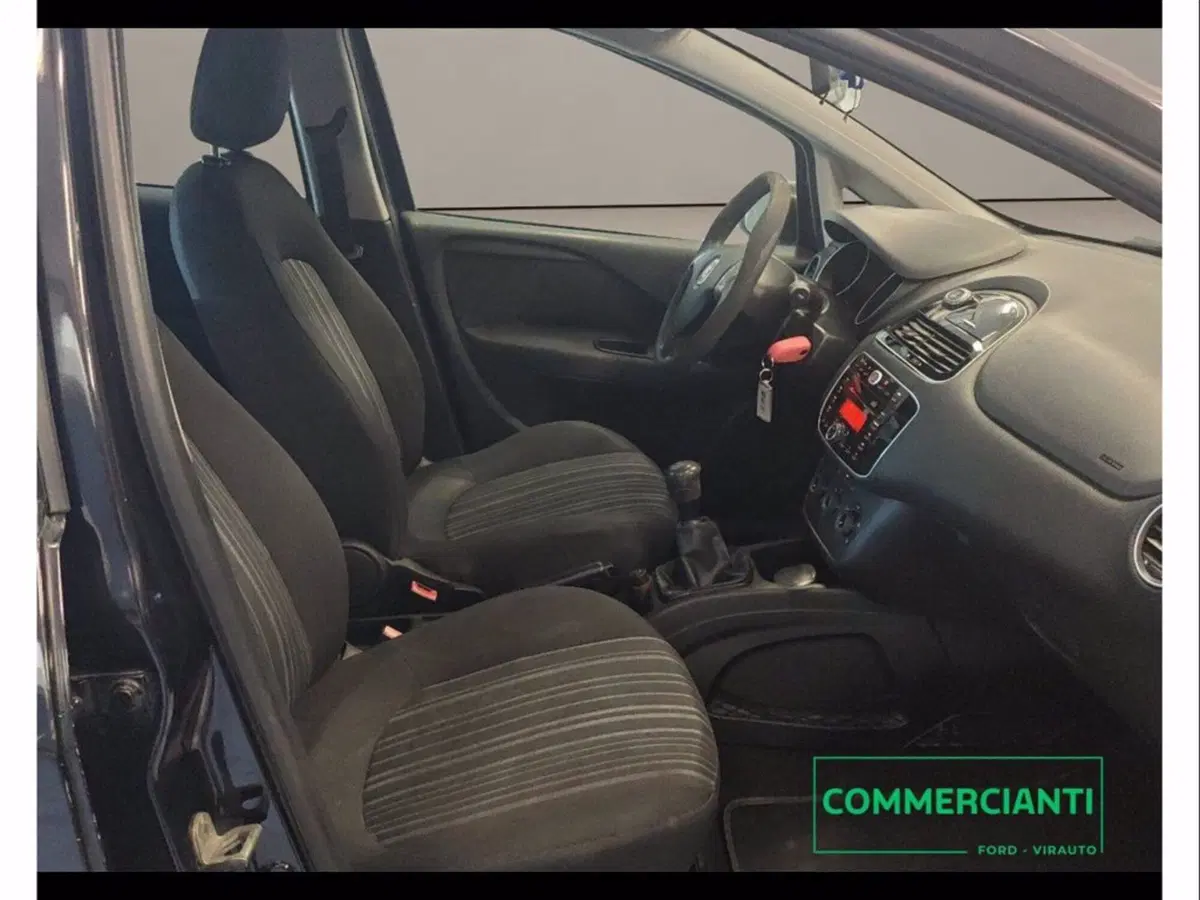Fiat Punto Evo usata a Catania (15)