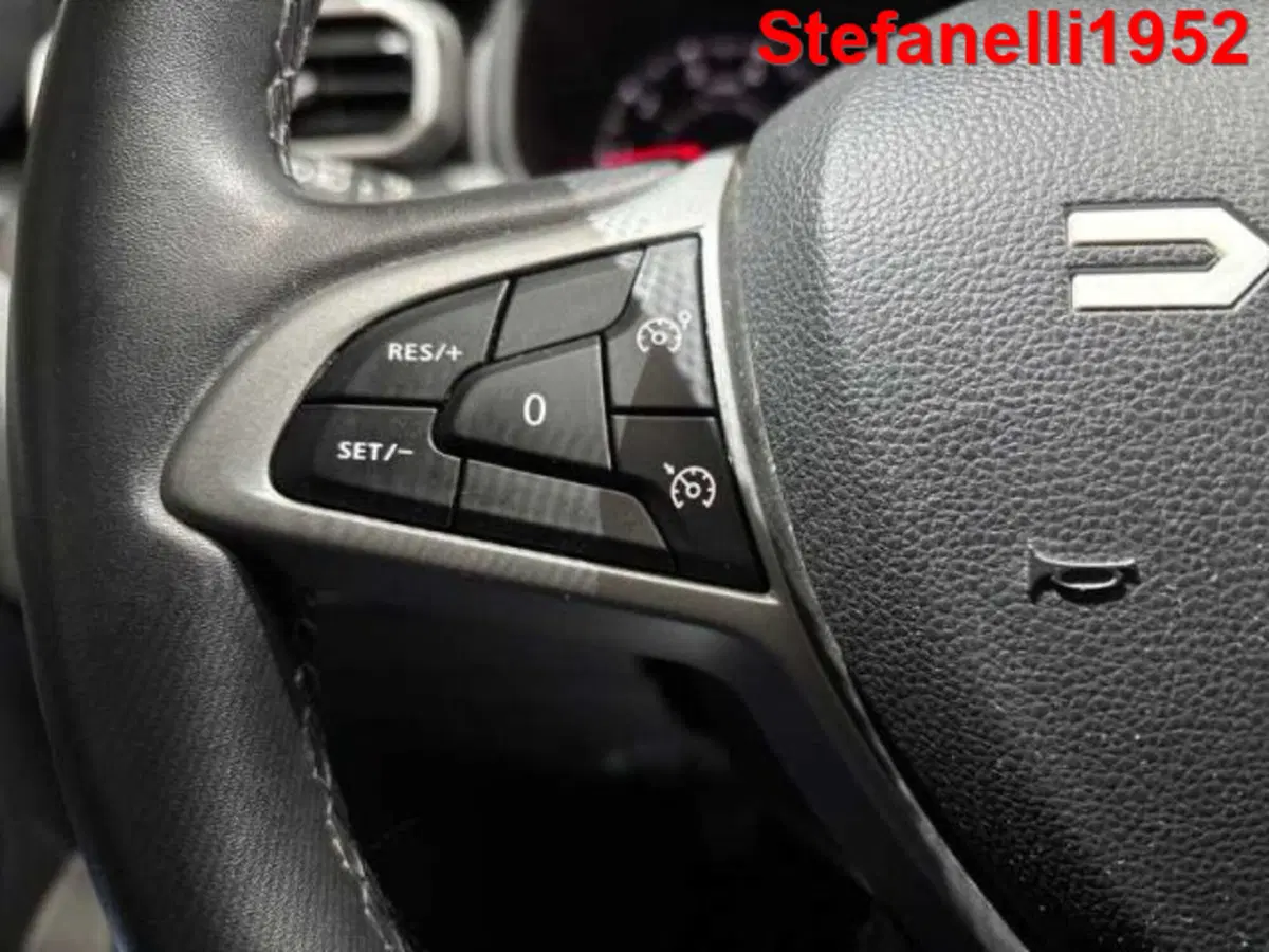 Dacia Duster usata a Bologna (20)