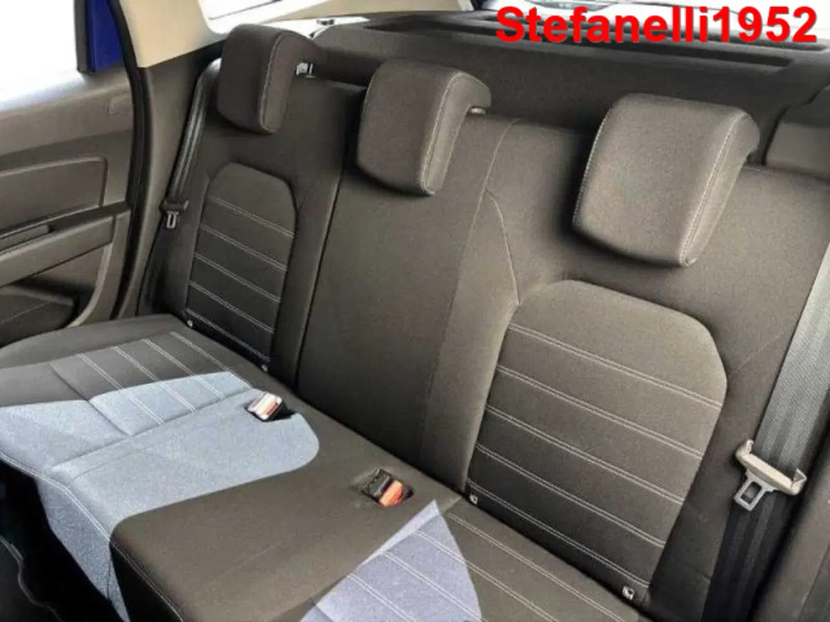 Dacia Duster usata a Bologna (9)