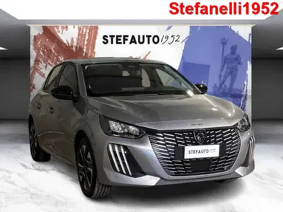 Peugeot 208 1.2 turbo Edition 100cv nuova a Bologna