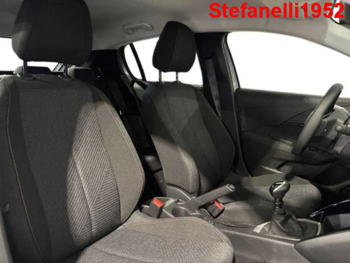 Peugeot 208 nuova a Bologna (16)